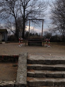 The gallows. 