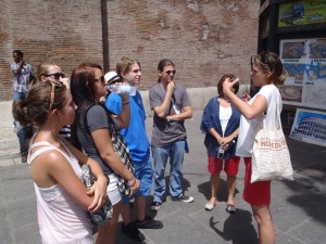 Our eager students meet their first guide, Rachel.  She knows everything you want to know about the Colosseum and Forum.