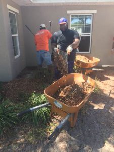 SPC Students help pick up leaves