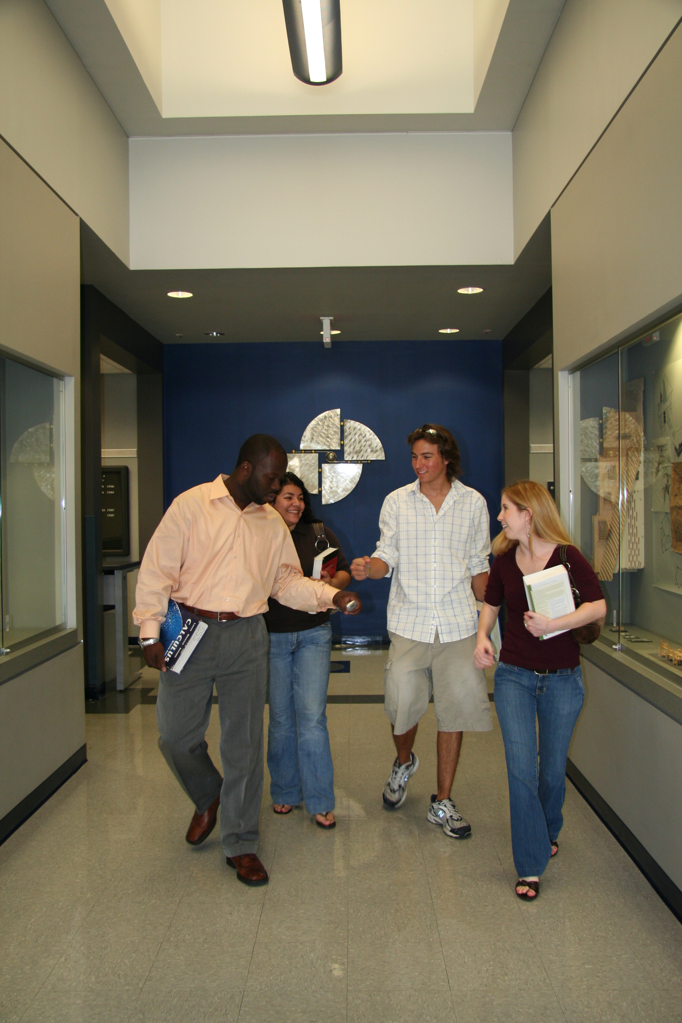 ‘Adulting’ in College 101: Friends and Foes