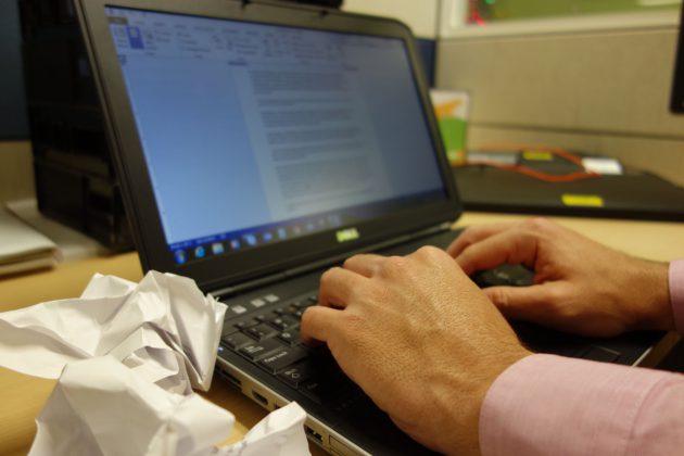 Tips for writing a successful college application essay